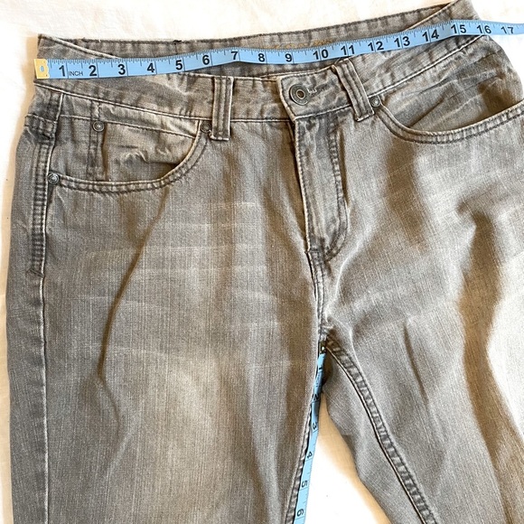 Urban Heritage Grey Jeans - Picture 6 of 10